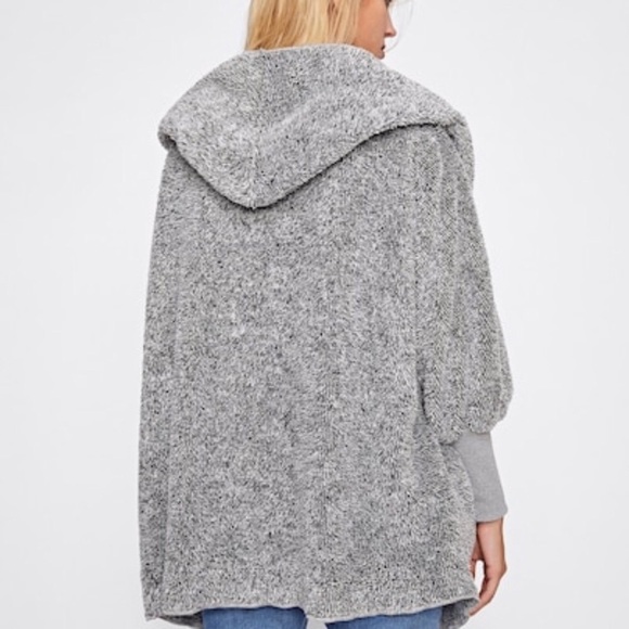 *LAST 2* Gray Hoodie Dolman Sleeve MUST HAVE - Picture 4 of 4